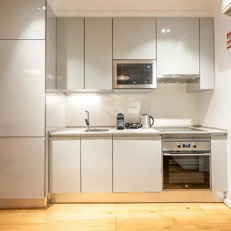 Guestready - Glorious Near Miradouro Da Graca Διαμέρισμα *