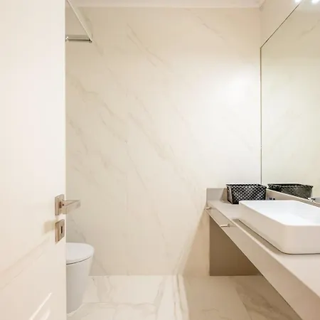 Guestready - Glorious Near Miradouro Da Graca Лиссабон