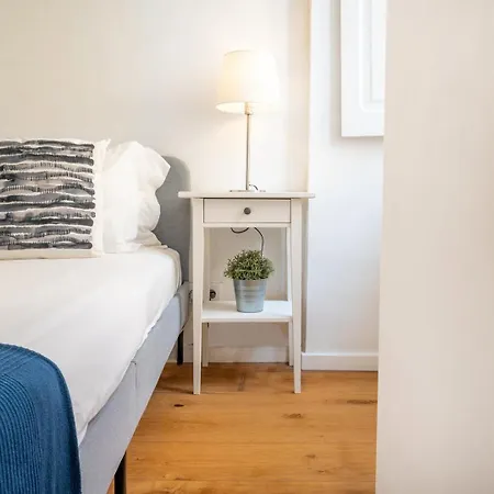 Guestready - Glorious Near Miradouro Da Graca Lisbon