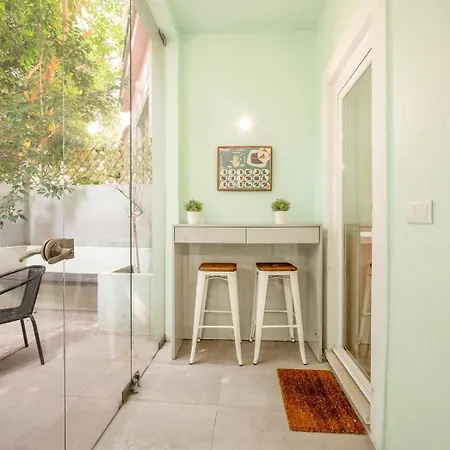 Guestready - Glorious Near Miradouro Da Graca 리스본